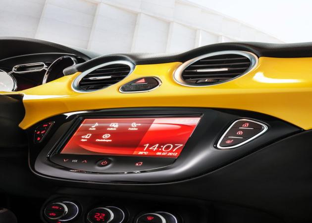 Opel Adam:
Opel Adam