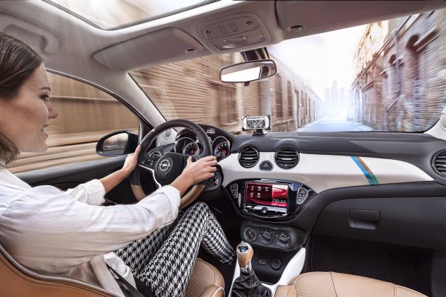 Opel Adam Rocks:
Opel Adam Rocks