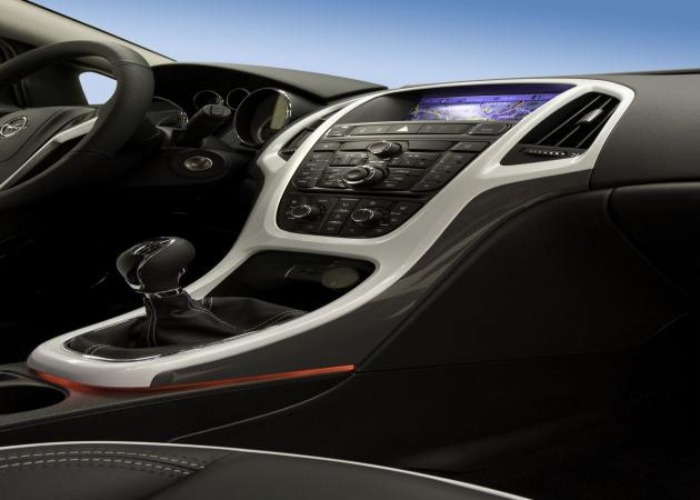 Opel Astra GTC:
Opel Astra GTC