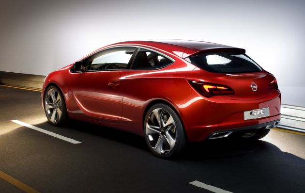 Opel GTC Paris:
Opel GTC Paris