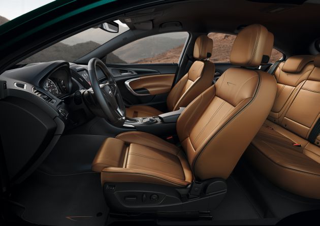 Opel Insignia Country Tourer:
Opel Insignia Country Tourer
