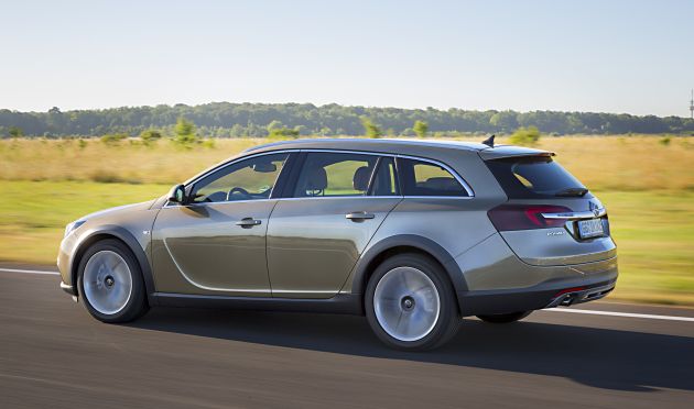 Opel Insignia Country Tourer:
Opel Insignia Country Tourer