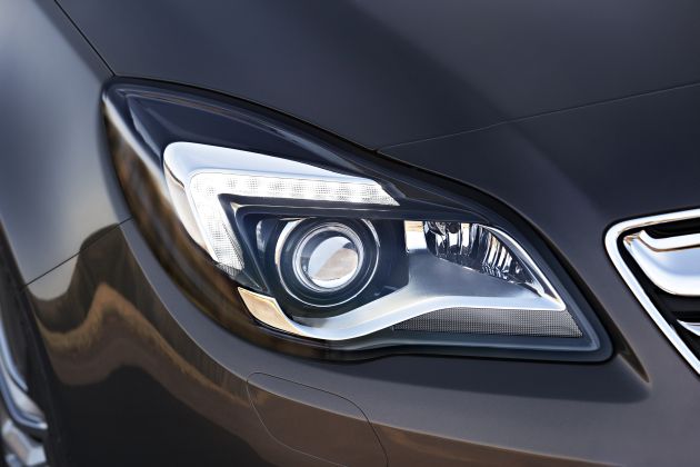 Opel Insignia Fünftürer:
Opel Insignia Fünftürer