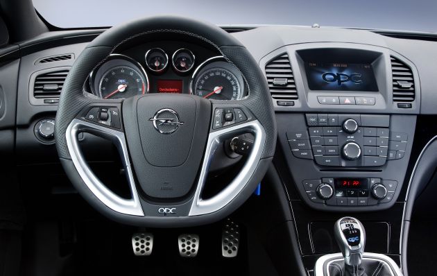 Opel Insignia OPC:
Opel Insignia OPC