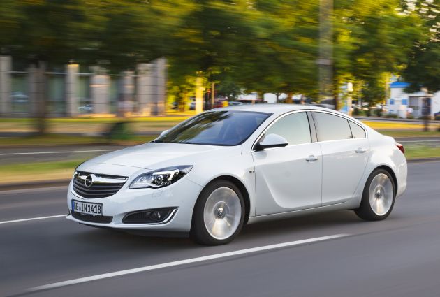 Opel Insignia Viertürer:
Opel Insignia Viertürer