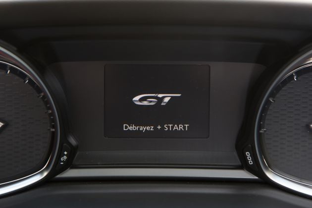 Peugeot 308 GT:
Peugeot 308 GT