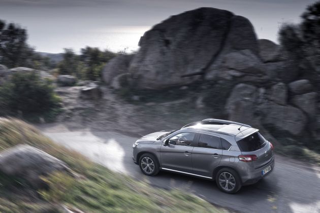 Peugeot 4008 Bilder:
Peugeot 4008 