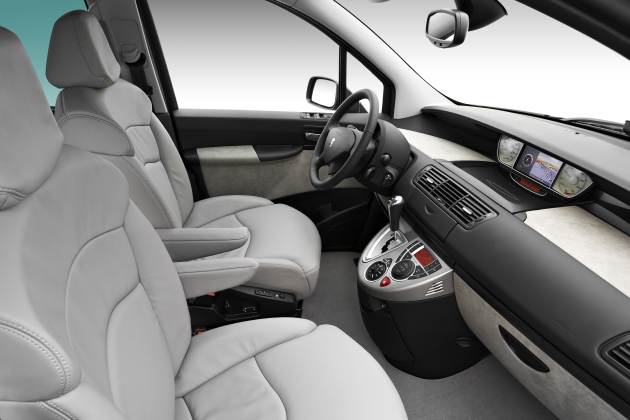 Peugeot 807:
Peugeot 807