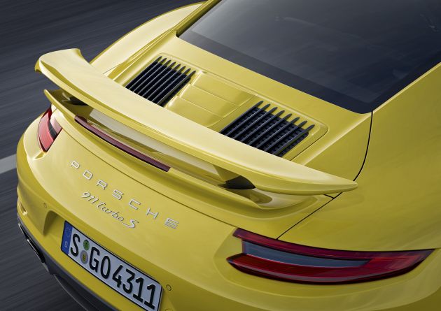 Porsche 911 Turbo S Cabriolet:
Porsche 911 Turbo S Cabriolet