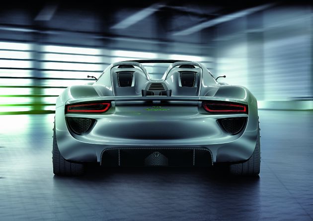 Porsche 918 Spyder:
Porsche 918 Spyder