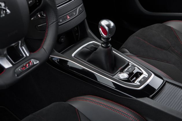 Preugeot 208 GTi:
Preugeot 208 GTi