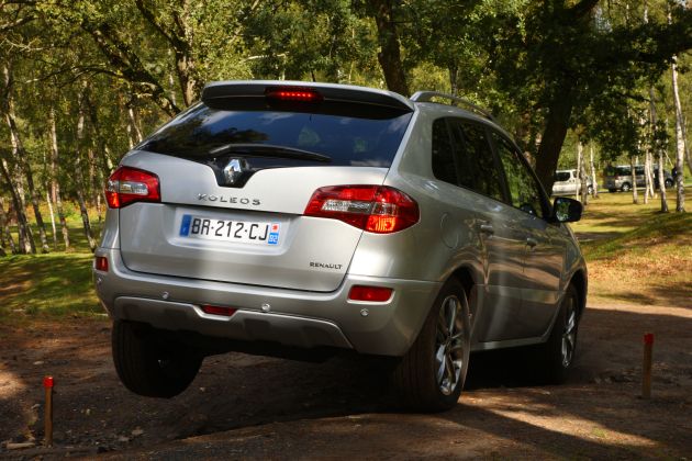 Renault Koleos:
Renault Koleos