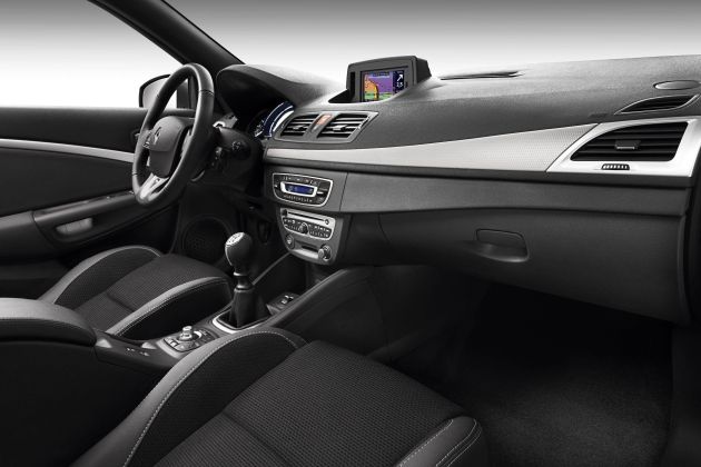 Renault Megane Coupe-Cabriolet 2010:
Renault Megane Coupe-Cabriolet