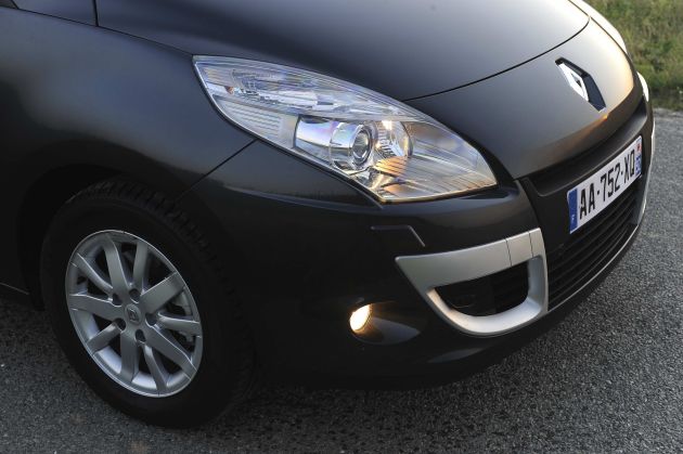 Renault Scenic:
Renault Scenic