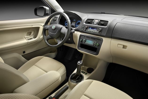 Skoda Fabia:
Skoda Fabia