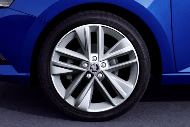 Skoda Fabia :
Skoda Fabia 