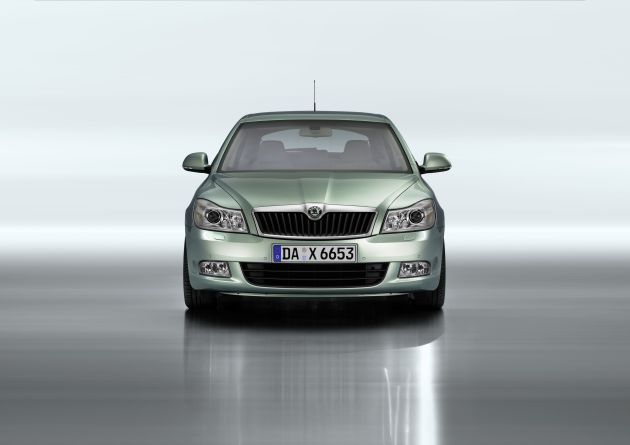 Skoda Octavia:
SKODA Octavia FL