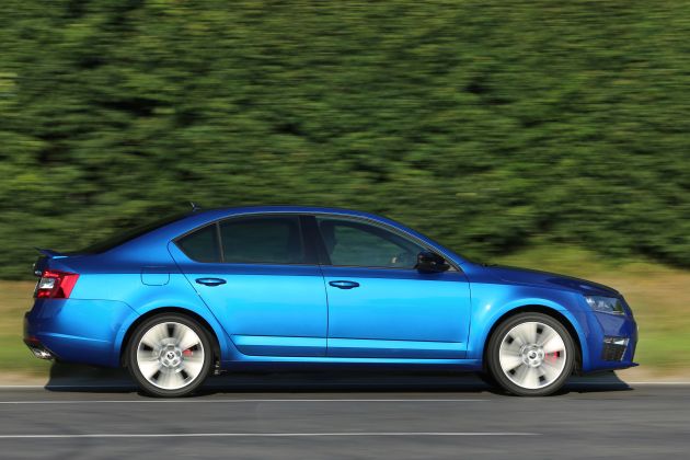 Skoda Octavia RS:
Skoda Octavia RS