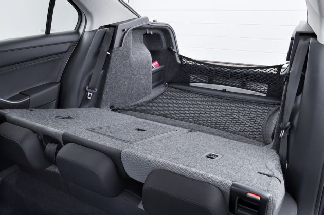 Skoda Rapid :
Skoda Rapid 