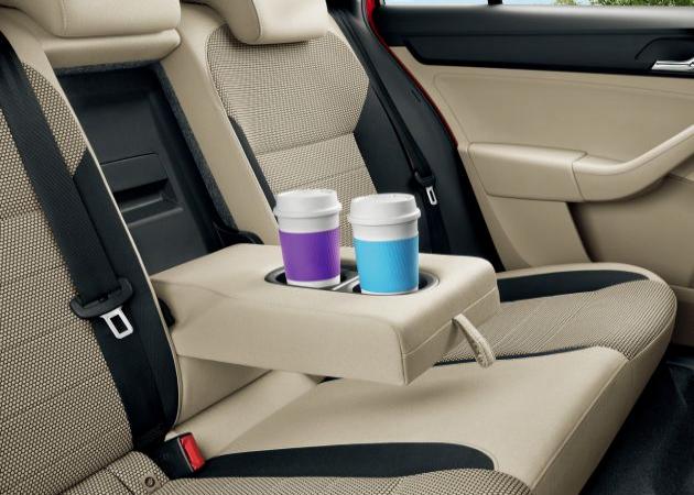Skoda Rapid Spaceback :
Skoda Rapid Spaceback 