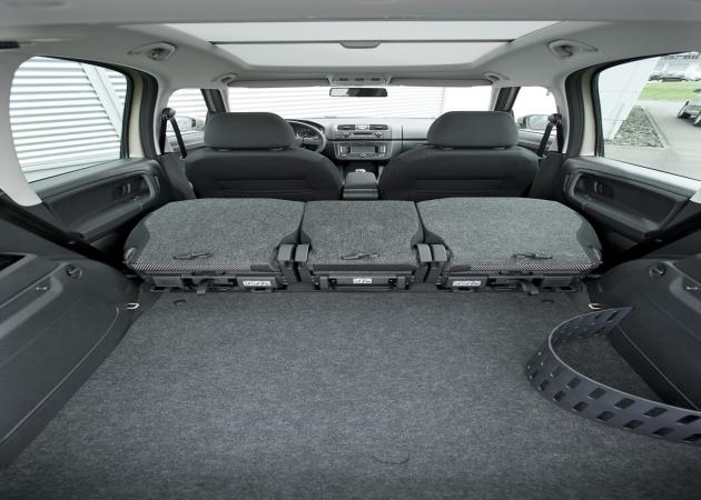 Skoda Roomster Scout:
Skoda Roomster Scout 11