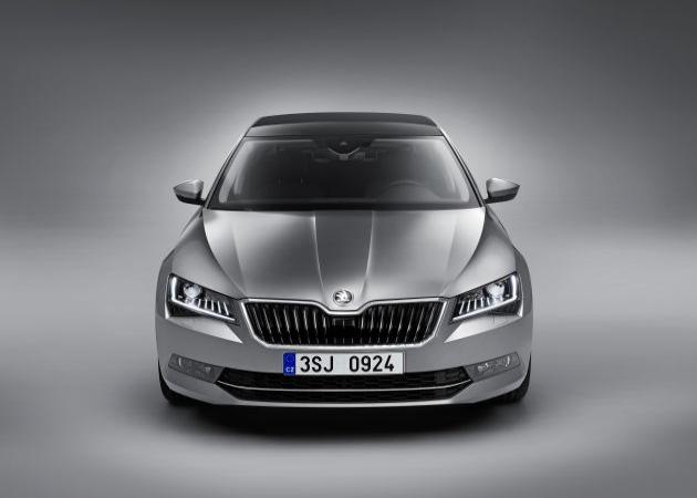 Skoda Superb:
Skoda Superb