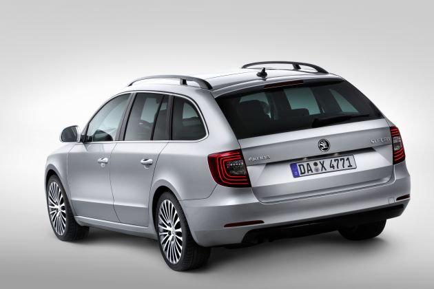 Skoda Superb Combi:
Skoda Superb Combi