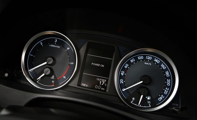 Toyota Auris:
Toyota Auris