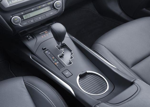 Toyota Avensis:
Toyota Avensis