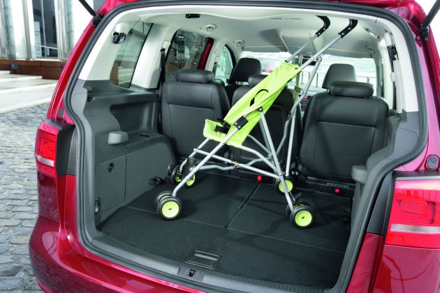 Volkswagen Touran:
DB2011AU00365