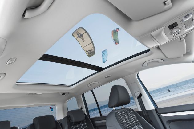 VW Cross Touran:
VW Cross Touran