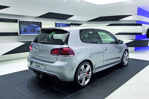 VW Golf R Studie :
DB2011AU00287