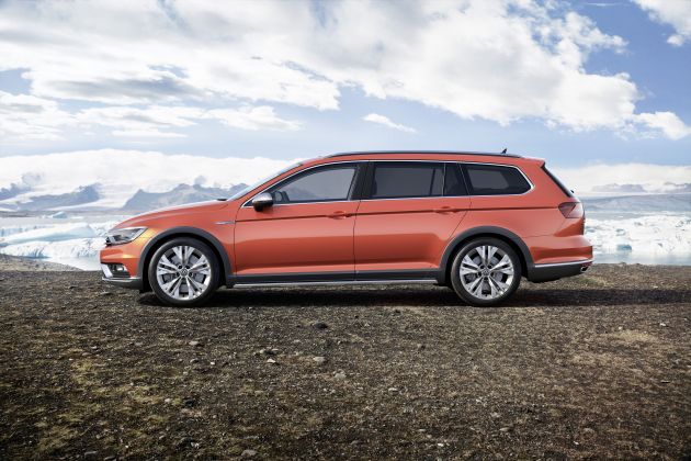 VW Passat Alltrack :
VW Passat Alltrack 