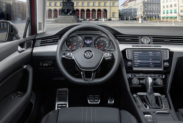 VW Passat Alltrack :
VW Passat Alltrack 