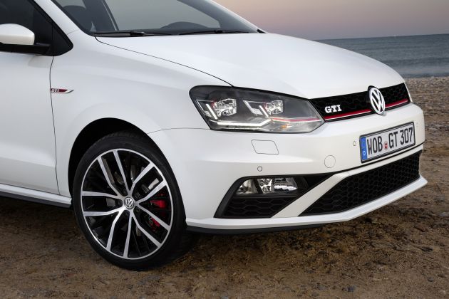 VW Polo GTI :
VW Polo GTI 