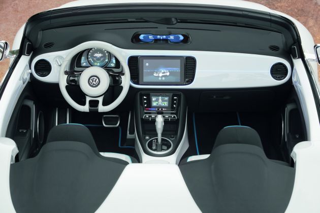 VW Studie E-Bugster:
DB2012AU00724_medium