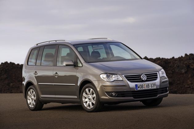 VW Touran:
DB2006AU01566