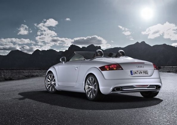 Heckansicht des Audi TT Clubsport Quattro 1