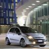 Front- / Seitenansicht des Fiat Punto Evo