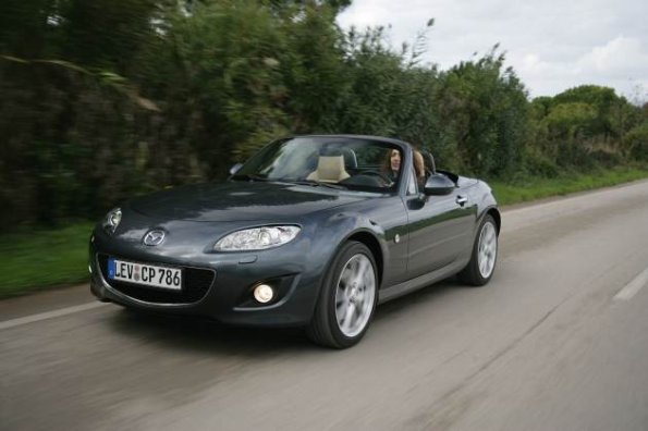 Das Roadster Coupé Mazda MX-5