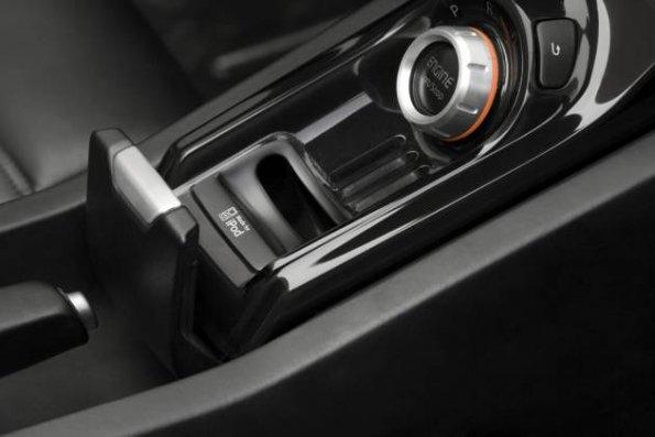 Der nötige Hauch Lifestyle: iPod Docking-Station im VW Concept BlueSport