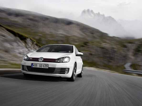 Der Golf auf Sportlichkeit getrimmt: der VW Golf GTI (2008)