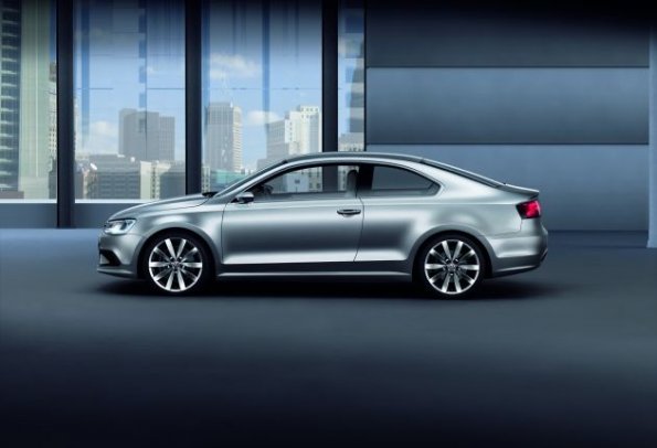 Seitenansicht des Volkswagen New Compact Coupe