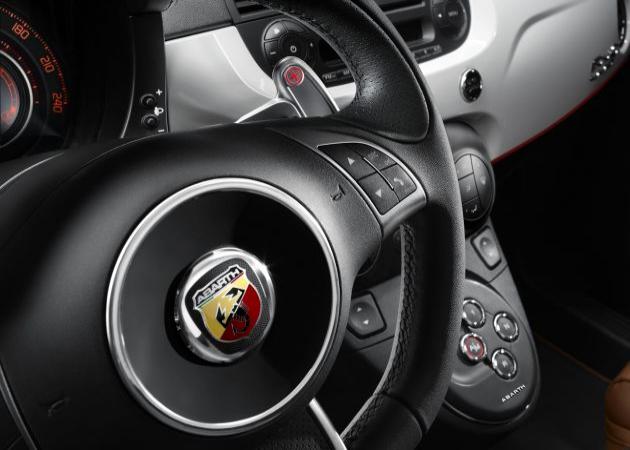 Abarth 500C:
Abarth 500C