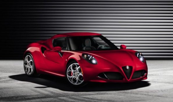 Die Fahrzeugfront des Alfa Romeo 4C