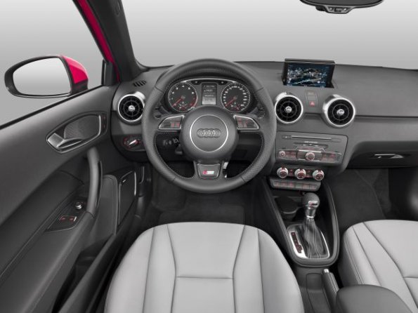 Das Cockpit im Audi A1