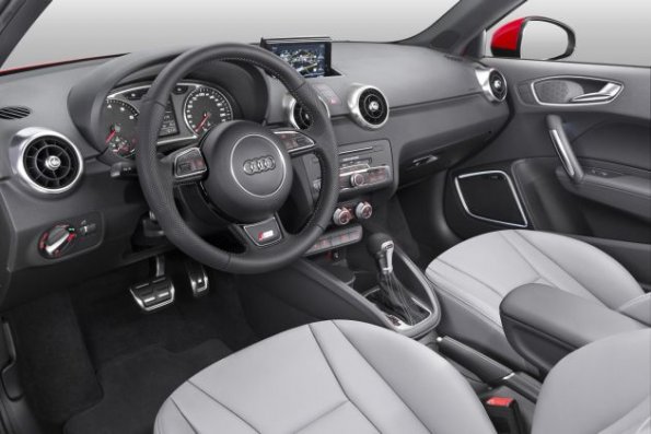 Cockpit und Armaturen im Audi A1 