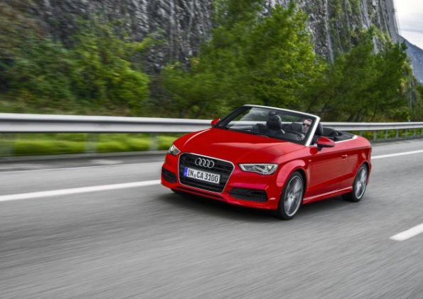 Die Frontpartie des Audi A3 Cabrio Farbe: Misanorot Perleffekt