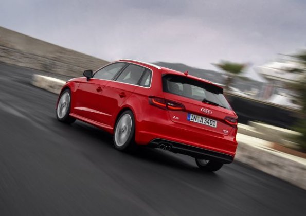 Die Heckpartie des Audi A3 Sporback S line