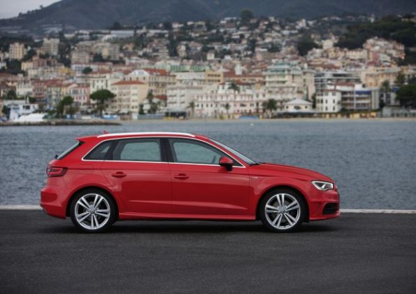 Der Audi A3 Sportback S line im Profil